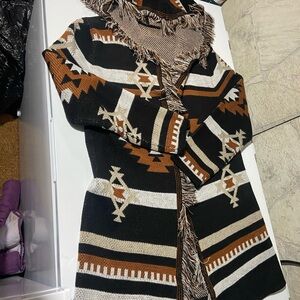 Chic Tribal Patterned Black and Brown Cardigan L